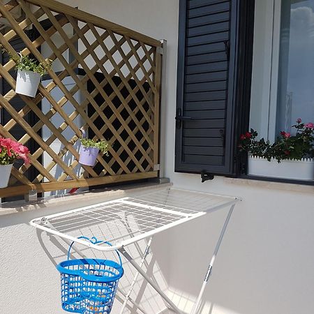 아볼라 La Rosa Dei Venti B&B 외부 사진