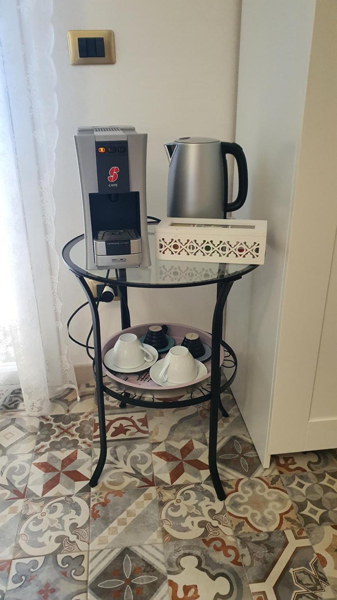 아볼라 La Rosa Dei Venti B&B 외부 사진